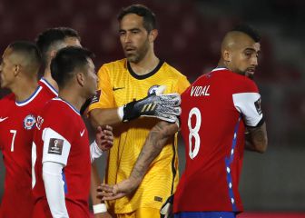 Lasarte da pistas sobre el rol de Vidal y Bravo en la Selección