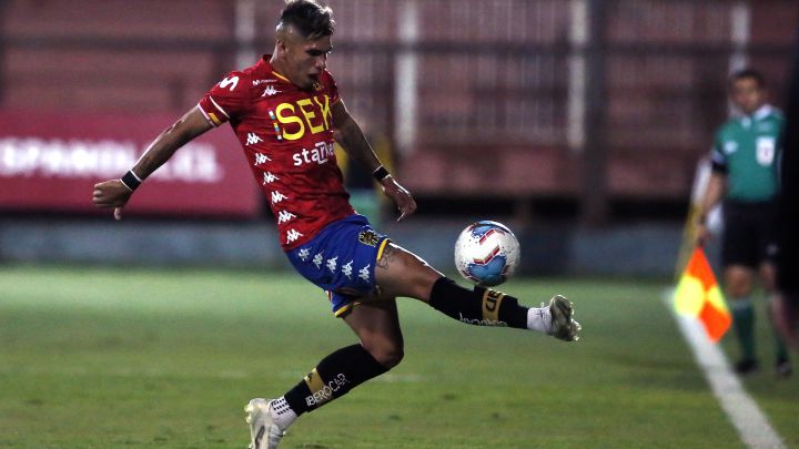 Inter de Porto Alegre aclara su interés en Carlos Palacios