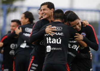 Colo Colo rectifica y asegura el fichaje de otros dos jugadores