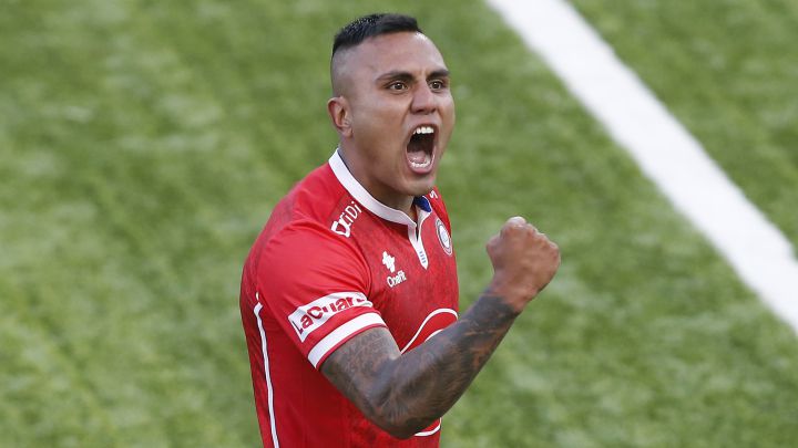 Leiva arriba a la UC