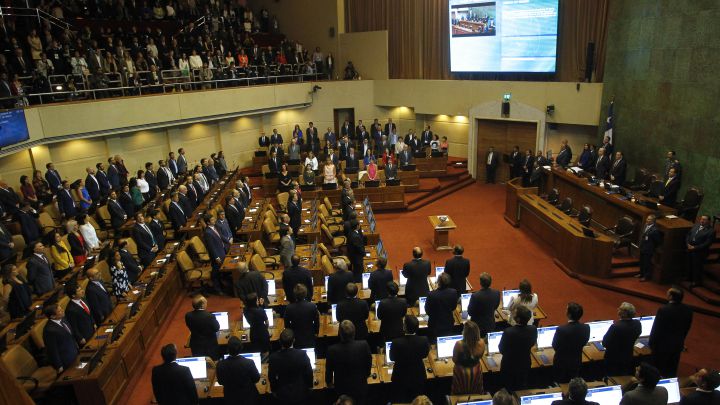Tercer retiro del 10% es aprobado en la Comisión de Constitución de forma general