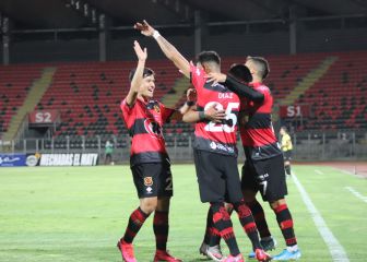 Rangers dio el gran golpe sobre el último subcampeón