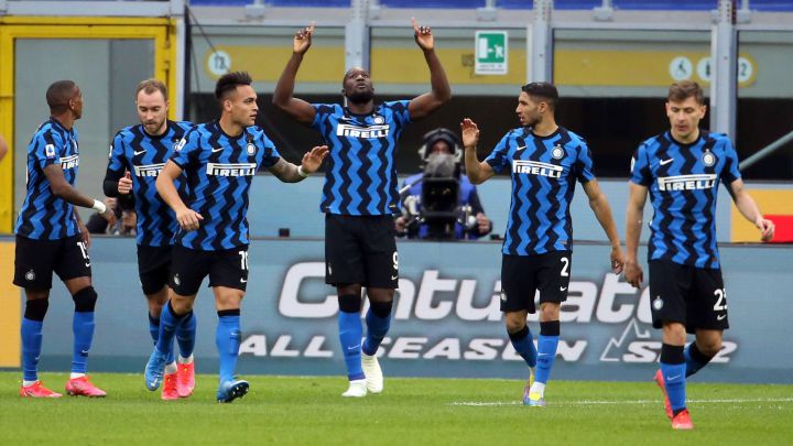 Sigue el Inter de Milán vs Sassuolo válido por la fecha 28 de la Serie A 2020-21 y que se juega hoy, 7 de abril, a partir de las 12.45 de Chile.