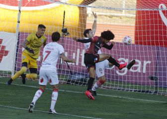 González es figura y Antofagasta rescata un punto