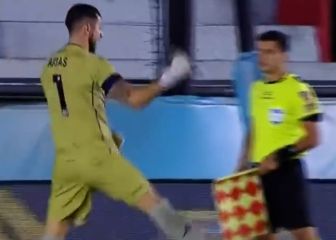 La brillante noche de Gabriel Arias: ¡tapó dos penales!