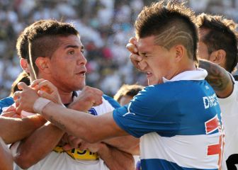 Castillo reconoció que estuvo en Colo Colo y lanzó un dardo a Felipe Flores
