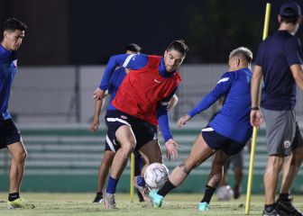 Sierralta alivia a la Selección y Lasarte define a sus atacantes