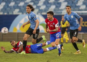 Chile empató con Uruguay y se instaló en cuartos de final