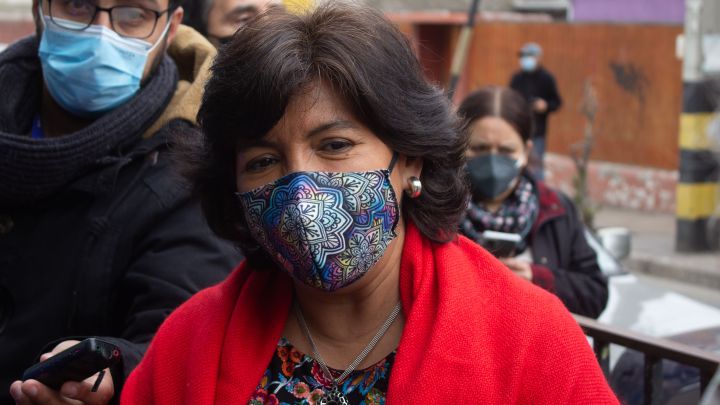 Conoce a Yasna Provosne: la parlamentaria que presentará su candidatura presidencial