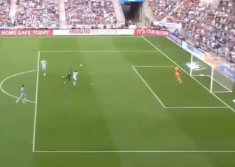 ¡Como Van Persie el 2014! Mora anotó de cabeza en Estados Unidos