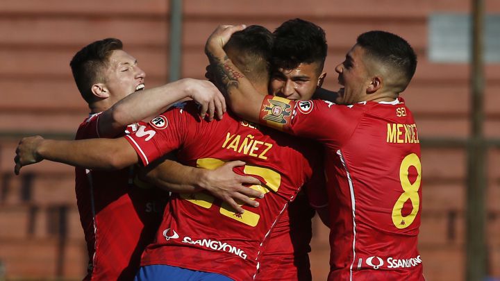 El show de Yáñez y Méndez hace festejar a Unión Española