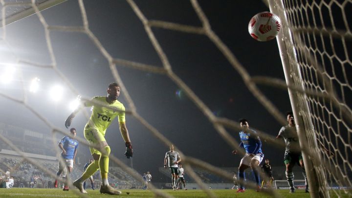 Audax triunfa en la agonía y Wanderers sigue en crisis