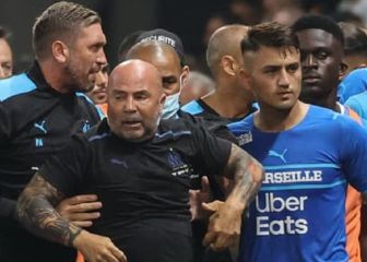 ¡Entró a ofrecer combos! Sampaoli protagonizó incidentes en Francia