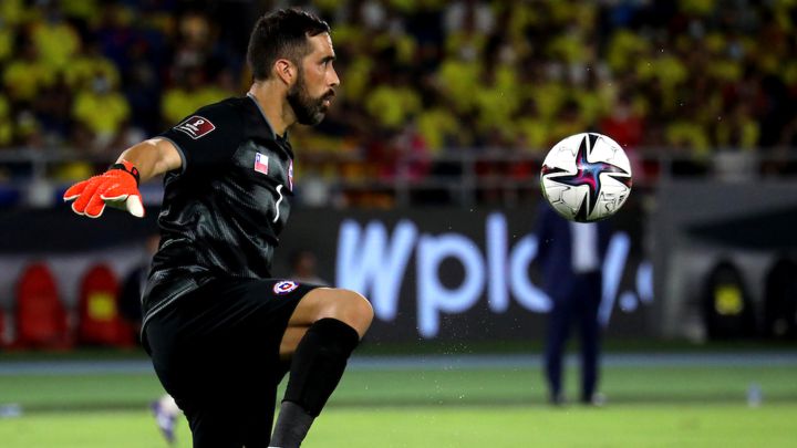 "Quedan muchos puntos y depende de nosotros": el optimismo de Bravo con la Roja