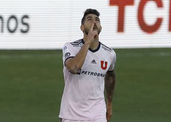 La impactante racha que justifica la renovación de Larrivey