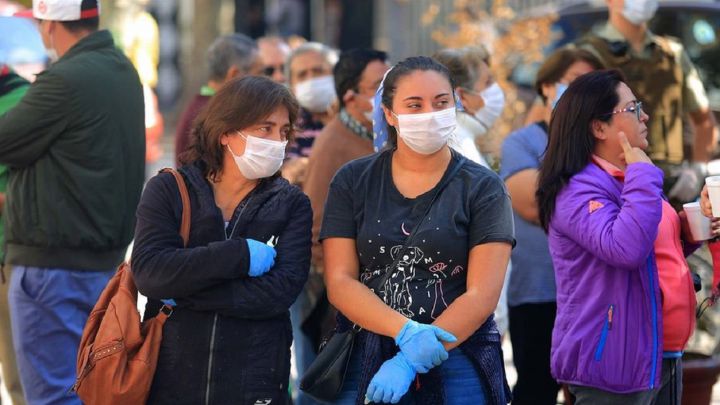 Nuevas medidas y restricciones en Chile: ¿hasta cuándo será obligatorio el uso de mascarillas?