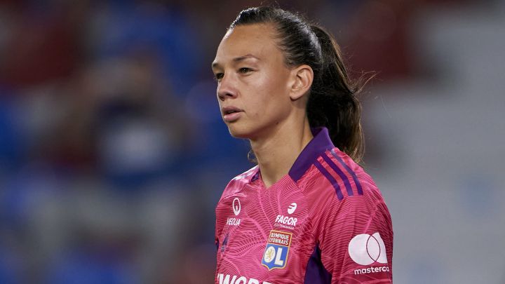 Para aplaudir: 'Tiane' Endler fue nominada al Balón de Oro