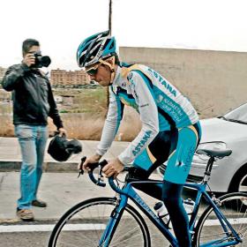 Contador da sus primeras pedaladas hacia el Tour Contador da sus primeras pedaladas hacia el Tour