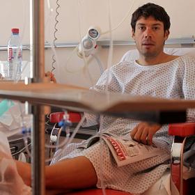 "La culpa la tienen los ciclistas y el pinganillo" "La culpa la tienen los ciclistas y el pinganillo"