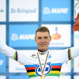Tony Martin dobla a Contador y revalida el Mundial contrarreloj Tony Martin dobla a Contador y revalida el Mundial contrarreloj
