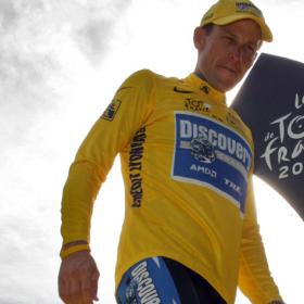 La UCI deja sin campeón los siete Tours que ganó Armstrong La UCI deja sin campeón los siete Tours que ganó Armstrong