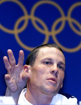 El COI pide a Armstrong que colabore con las autoridades El COI pide a Armstrong que colabore con las autoridades