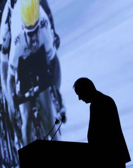 "Armstrong no se dopó solo" "Armstrong no se dopó solo"