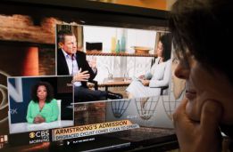 Armstrong: "Un día le dije a mi hijo: 'no me defiendas más" Armstrong: "Un día le dije a mi hijo: 'no me defiendas más"