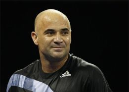 Agassi: "Estaba convencido de la inocencia de Armstrong" Agassi: "Estaba convencido de la inocencia de Armstrong"