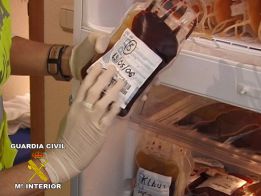 La AEA no descarta pedir las bolsas de sangre tras el juicio La AEA no descarta pedir las bolsas de sangre tras el juicio