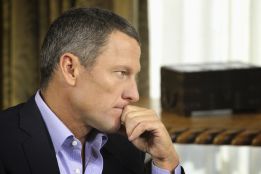 Gianni Bugno: "Armstrong tiene que pagar por lo que hizo" Gianni Bugno: "Armstrong tiene que pagar por lo que hizo"