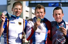 El COI no dará a Olano el bronce de Armstrong en Sydney 2000 El COI no dará a Olano el bronce de Armstrong en Sydney 2000