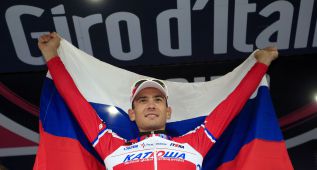 Maxim Belkov gana en Florencia y Wiggins vuelve a pasarlo mal