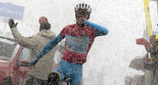 Un día dantesco en el Giro
