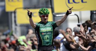 Thomas Voeckler se alza
con el triunfo en la general