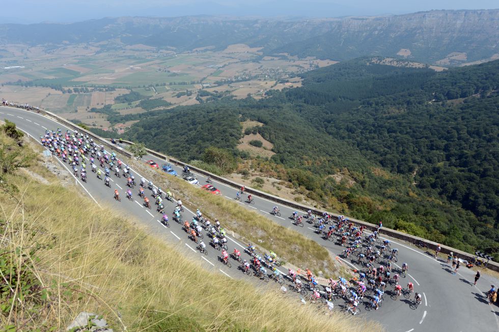 La Vuelta lanza por segundo año su aplicación oficial para móviles