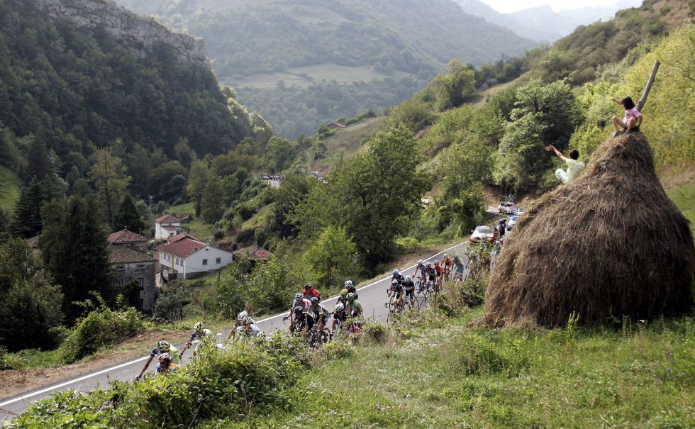 La Vuelta a España subirá los Lagos y La Farrapona en Asturias