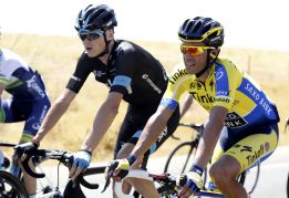 Froome: "Movistar es el rival y Contador está muy fuerte"