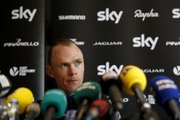 Un vídeo muestra que Froome pudo usar motor en 2013