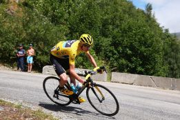 La Vuelta flirtea con Froome: "Esperamos verte en Marbella"