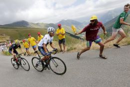 La Vuelta aplaude a Nairo y espera "la guinda" con Froome