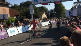 Bouhanni vence en la primera etapa del Tour de l´Ain