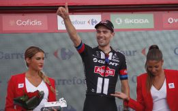 Dumoulin: "¿Ganar la Vuelta? Aún voy a perder más tiempo"
