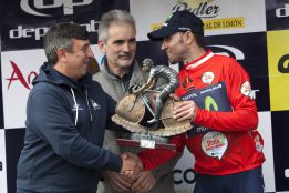 Valverde gana en Estepona y hace póquer en Andalucía