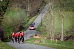 El pavés de la Het Nieuwsblad adelanta la primavera ciclista