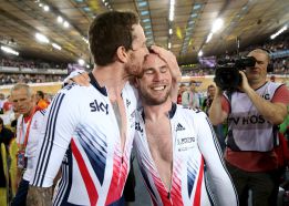 Wiggins y Cavendish logran el oro con Mora y Torres, bronce