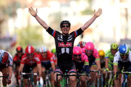 Degenkolb y Sinkeldam, listos tras el accidente del Giant