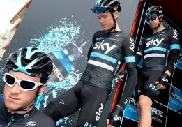Froome se está pensando correr la Vuelta a España