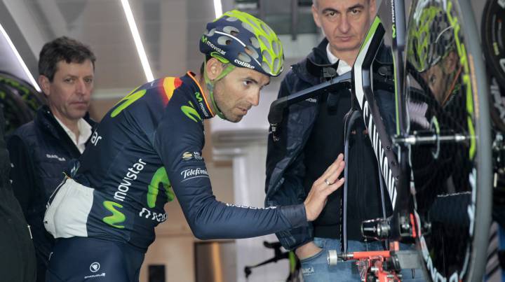 Landa y Valverde empezarán el Giro a las 16:46 y a las 16:48