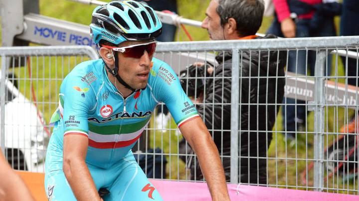 Nibali lidera las apuestas en el Giro tras el abandono de Landa